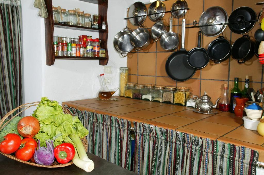 غيمار Hotel Rural Casona Santo Domingo المظهر الخارجي الصورة